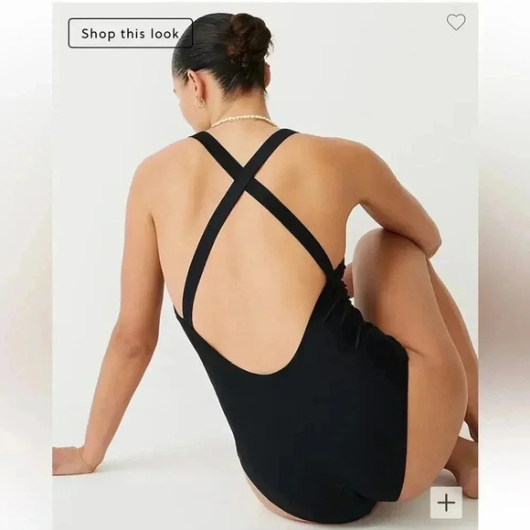 J Crew High support cross back one piece Swimsuit Plus 24 Black NWT - Picture 2 of 7